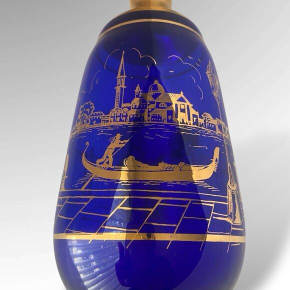 Vintage Cobalt Blue Gold Venetian Glass Decanter 10" Gondola Courting Scene 17oz - Picture 4 of 10